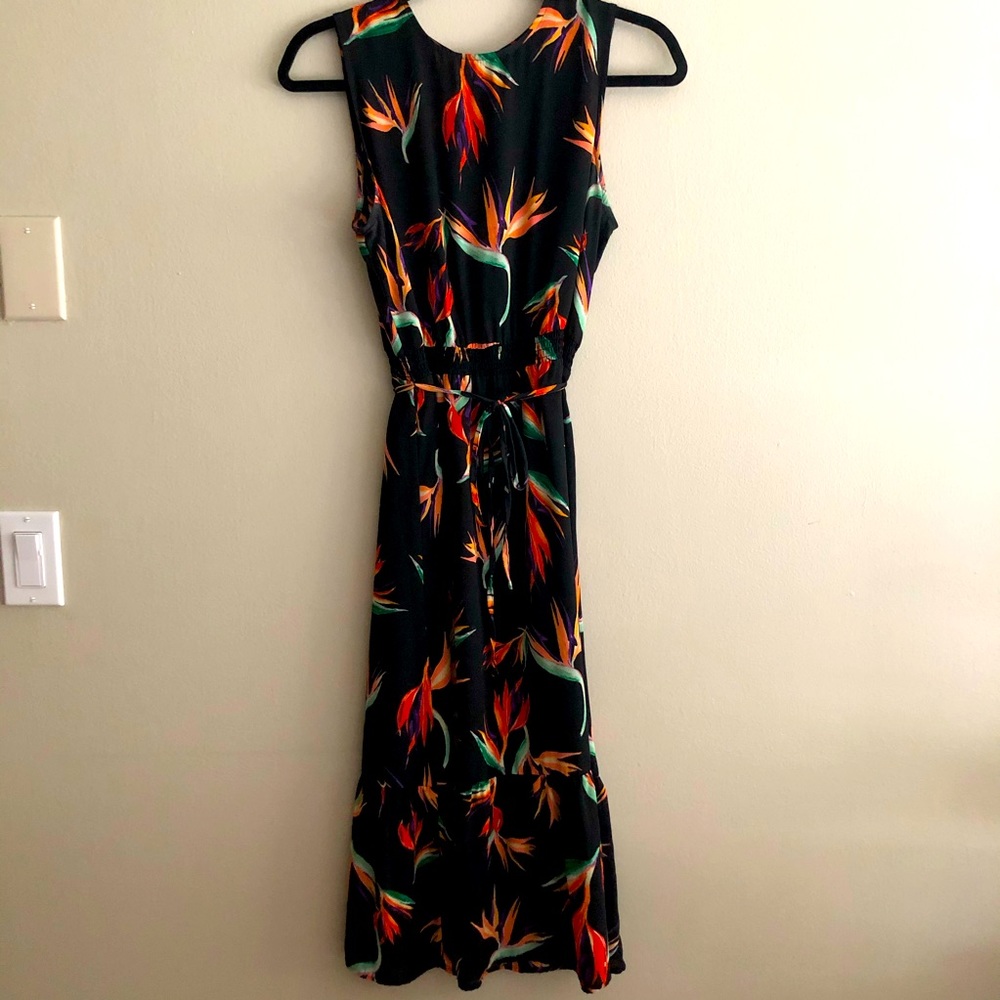 Mossimo tropical print midi dress